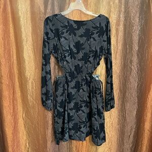 Women's Balloon Long Sleeve Mini A-Line Dress - Black Floral